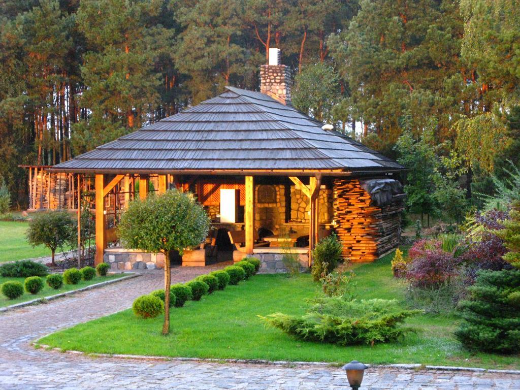 Отель Daglezjowy Dwor Осек Экстерьер фото